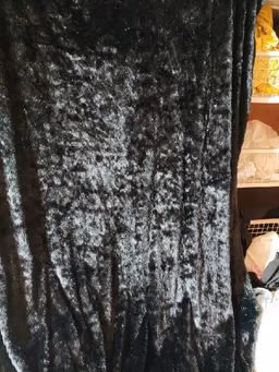 Blanket black