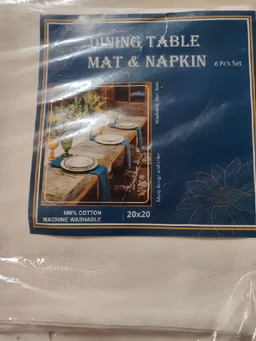 Dining table mat & napkin white