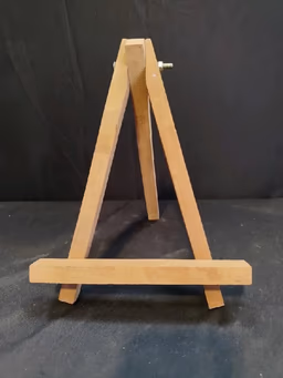 A stand 9 inch