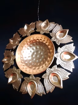 Lotus urali medium 15 inch
