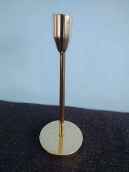 Single golden candle stand 9 inch