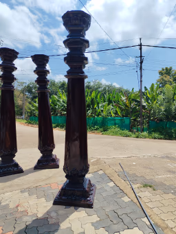 Chettinad pillar 10 ft