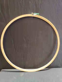 Embrodary ring 18 inch