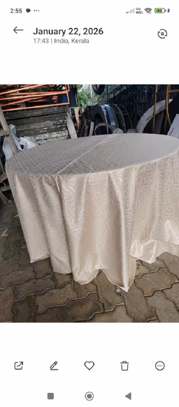 Round table c