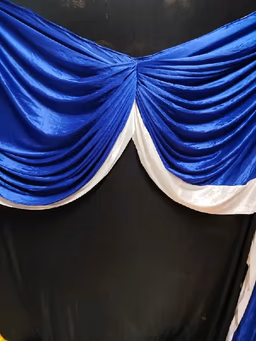 Border frill blue