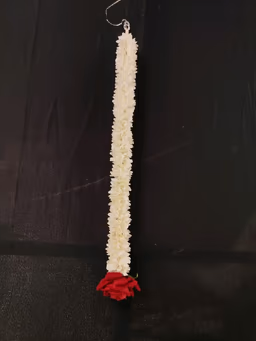 Hangings mala white&red1.5ft