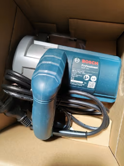 Tile cutter