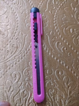 Knife plastic