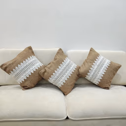 Jute With White Lays